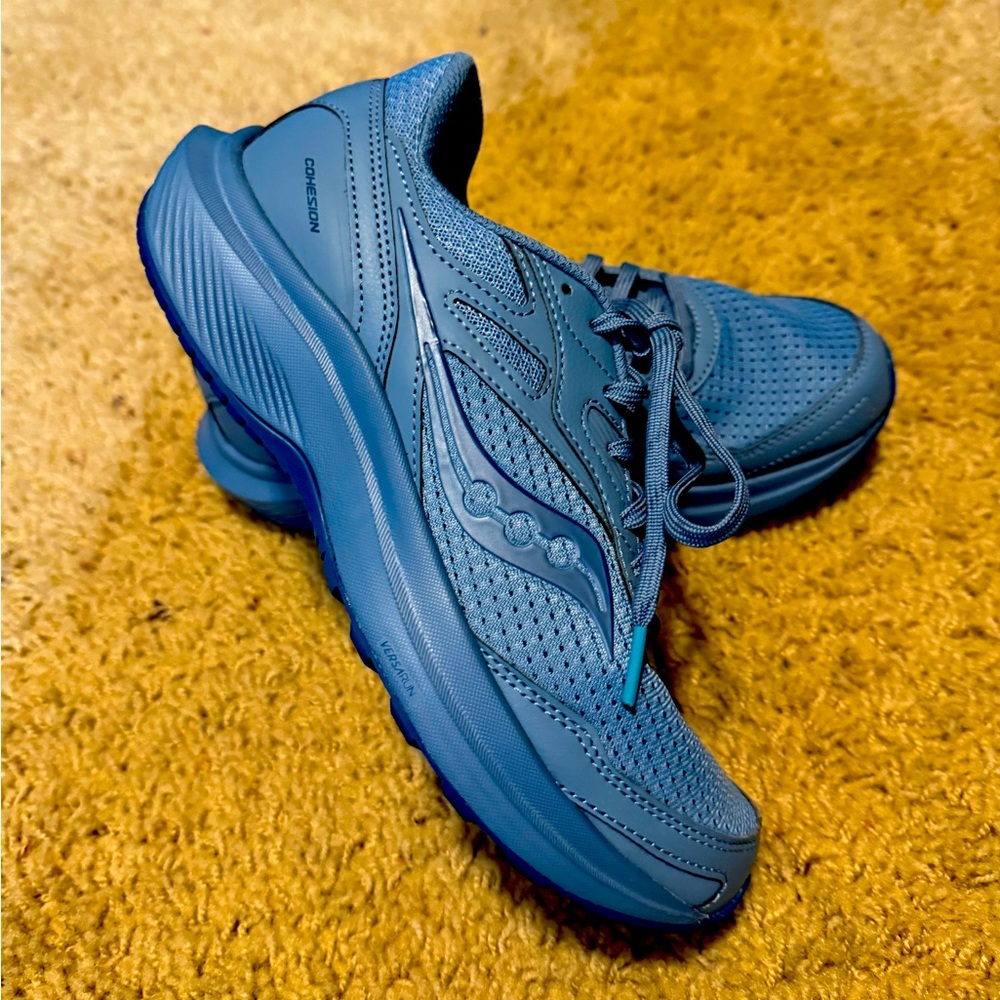 Saucony
